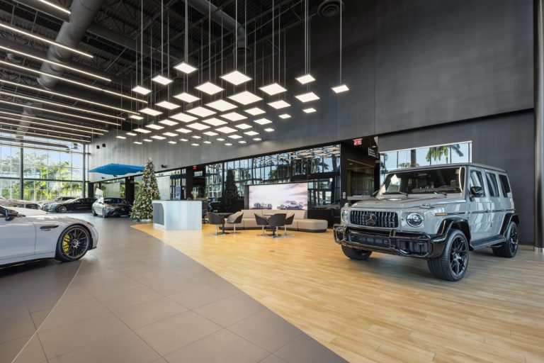 Mercedes-Benz of Palm Beach dealership completed by ECSI